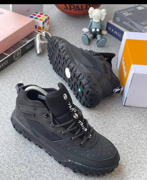 Men’s All-Black Sport Sneaker