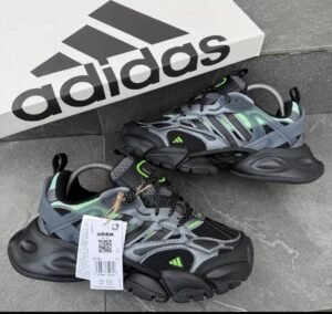 Adidas Street Runner