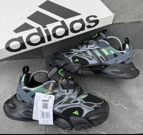 Adidas Street Runner