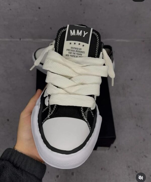 MMY Casual Sneakers (Black & White)