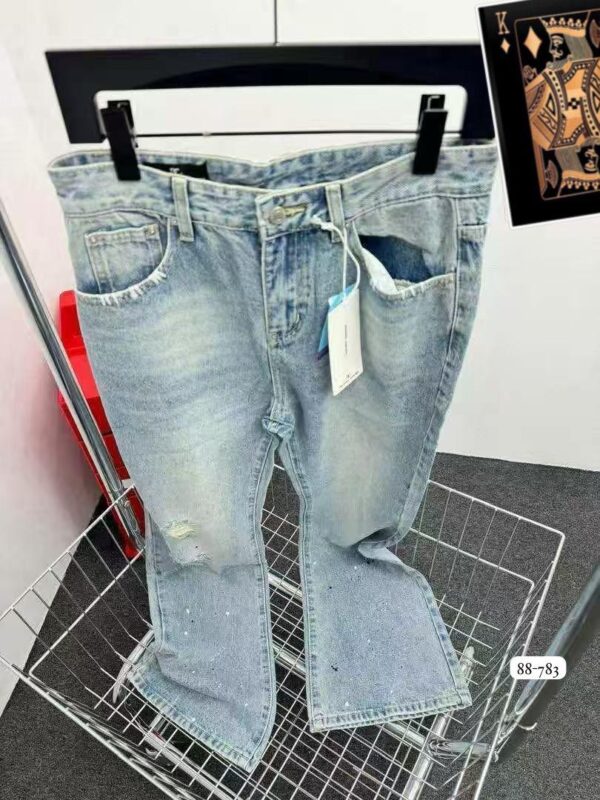 Light Blue Vintage Distressed Straight Jeans