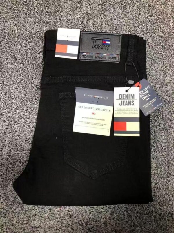 Straight jeans