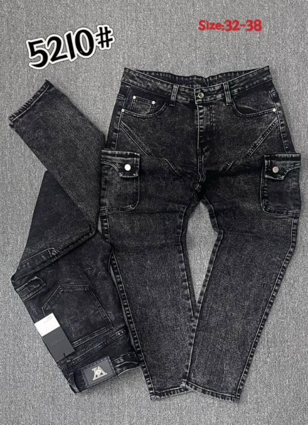 Straight jeans