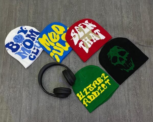 Graphic Knit Beanies / Skull Caps